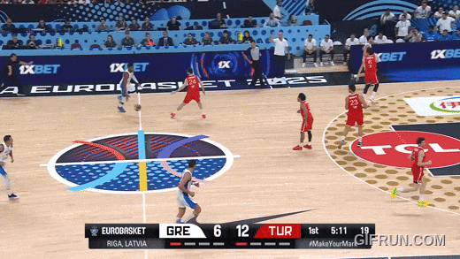 配资炒股网站选择配资 申京大战扬尼斯；土耳其平趟希腊